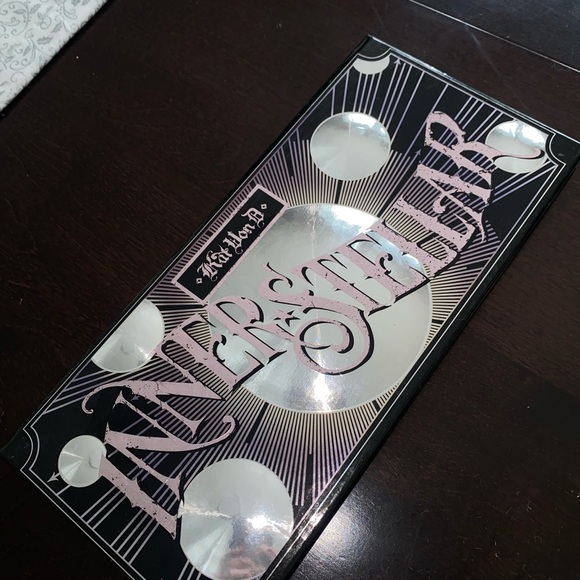 Kat Von D Other - Kat Von D Eyeshadow Palette - Purple, Gray, Cream Tones